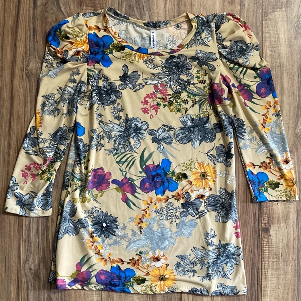 Piphany Pullover Tunic Shirt Top Womens Size Medium Beige Floral Puff Sleeve USA